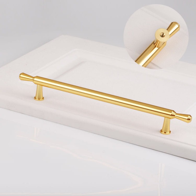 Möbelgriff Grava – T-Bar-Griff in Mattschwarz oder glänzendem Gold, erhältlich als Knopf sowie in 96, 128 und 192 mm. Ideal für Küchenschränke, Kommoden und Garderoben – egriffe.de