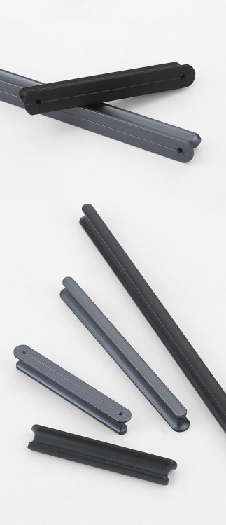 Möbelgriff Tonta – moderner Griff in Schwarz oder Grau, erhältlich in 96, 128, 160, 320, 576 und 960 mm. Für Küchen, Schränke, Schubladen, Kommoden, Bad- und Büromöbel – egriffe.de