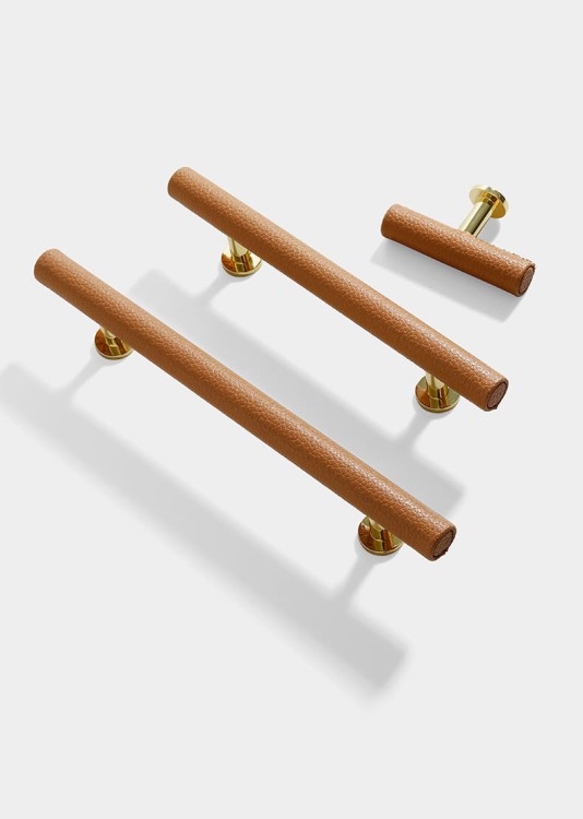 Möbelgriff Finca – moderner T-Bar-Griff im Loft-, Skandi- und Vintage-Stil in Schwarz, Grau, Braun und Weiß. Als Knopf sowie in 96 und 128 mm erhältlich. Ideal für Küchen, Kommoden und Kleiderschränke – egriffe.de