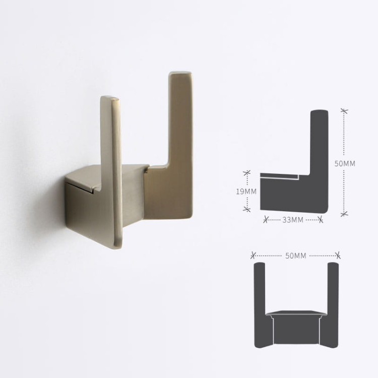 Wandhaken Martin – moderner doppelter Wandhaken für Bad und Flur, Aluminiumhaken in Schwarz, Mattbraun, gebürstetem Nickel, Perlgrau, gebürstetem Gold und ORB, erhältlich im Shop egriffe.de.