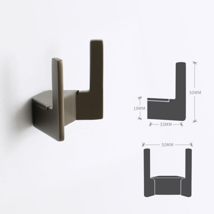 Wandhaken Martin – moderner doppelter Wandhaken für Bad und Flur, Aluminiumhaken in Schwarz, Mattbraun, gebürstetem Nickel, Perlgrau, gebürstetem Gold und ORB, erhältlich im Shop egriffe.de.