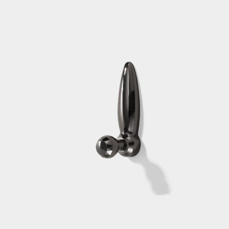Wandhaken Andes mit eleganter, schlanker Form. Robust, leicht zu montieren, ideal für Zuhause, Hotels und Salons. Farben: Gold und Schwarzchrom – für Glamour-, klassische und moderne Interieurs.