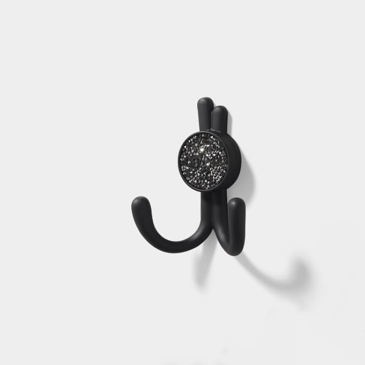 Wandhaken Rosa mit Doppelhaken und dekorativen diamantartigen Enden. Elegant, feuchtigkeitsbeständig, in vielen Gold-, Schwarz-, Silber- und Grautönen erhältlich – für Zuhause und gewerbliche Innenräume.