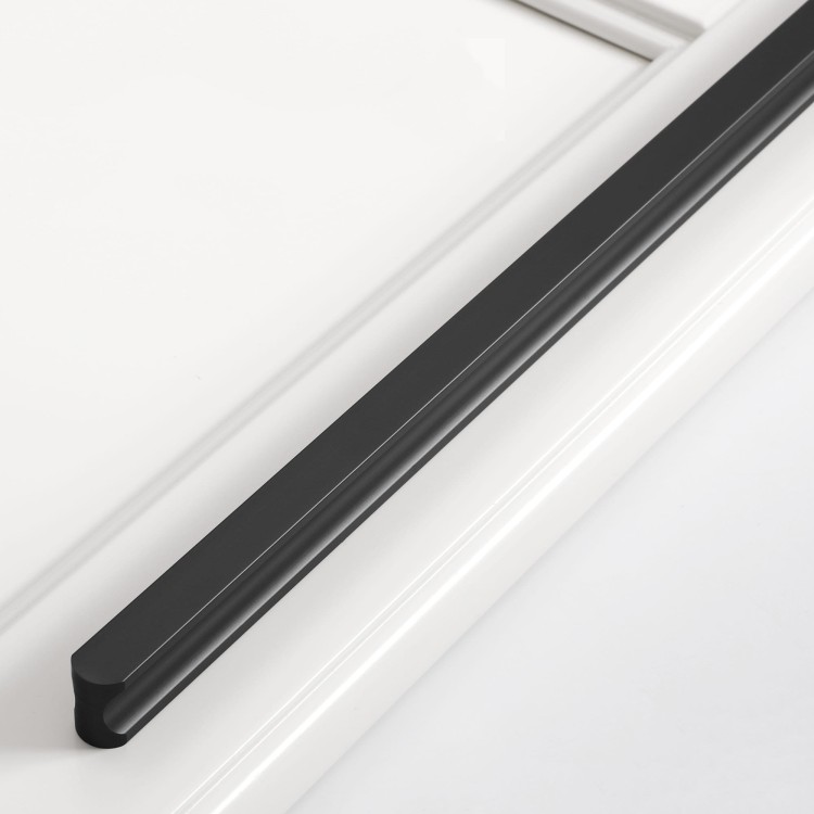 Möbelgriff Tapia – schlanker länglicher Griff in Gold, Schwarz oder Grau, ideal für moderne minimalistische Interieurs. Perfekt für Schränke, Kommoden und Kleiderschränke in Küche, Bad, Wohnzimmer und Garderobe.
